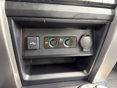 Used 2024 Toyota 4Runner Limited AWD/4WD image 13