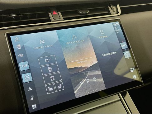 Used 2024 Land Rover Range Rover Evoque S image 21