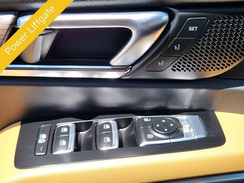 Certified 2022 Kia Telluride SX w/ Nightfall Edition Package AWD/4WD image 14
