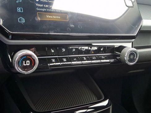 New 2027 Chevrolet Bolt LT w/ Comfort Package image 11