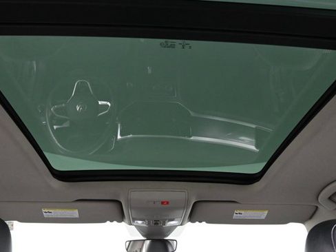 Certified 2022 Volkswagen Atlas SEL Premium image 5