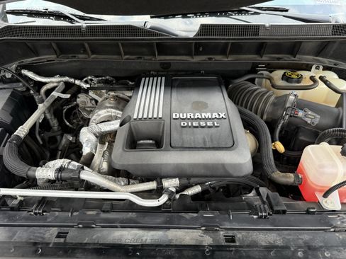 Used 2021 Chevrolet Silverado 1500 RST w/ Texas Edition Plus image 31