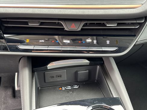 New 2026 Buick Envision Sport Touring image 32