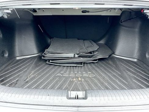 Certified 2023 Honda Accord EX image 29