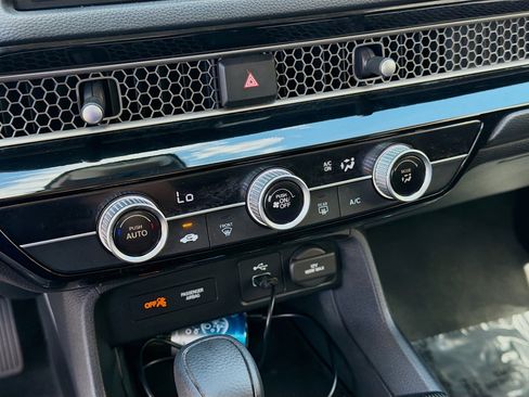 Used 2022 Honda Civic LX image 14