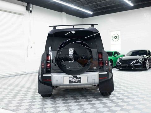 Used 2023 Land Rover Defender 90 SE AWD/4WD image 79