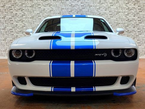 Used 2019 Dodge Challenger SRT Hellcat w/ Laguna Leather Package image 3