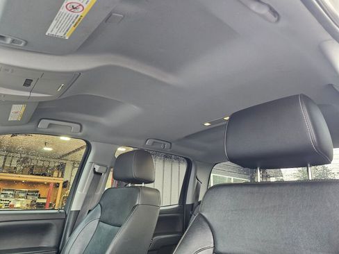 Used 2018 GMC Sierra 3500 SLT image 23