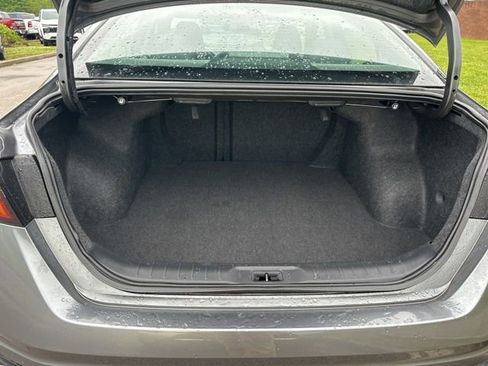 Used 2021 Nissan Altima 2.5 SV FWD image 11