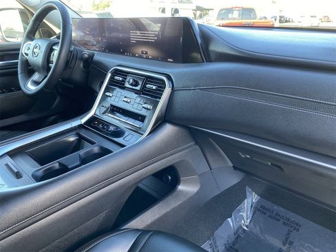 New 2026 Nissan Armada SV image 9