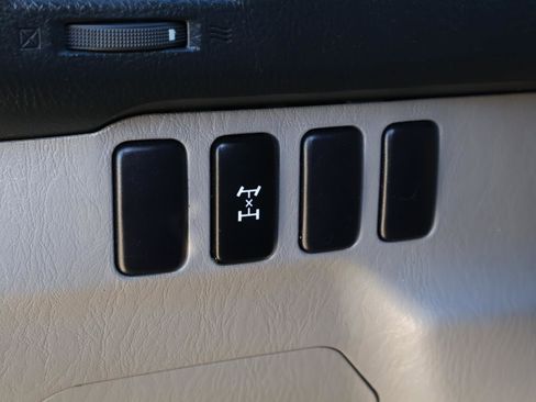 Used 2003 Toyota 4Runner Sport image 22