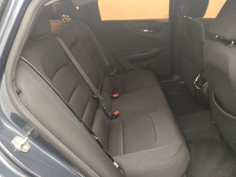 Used 2019 Chevrolet Malibu LT FWD image 19
