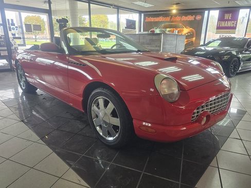 Used 2002 Ford Thunderbird image 3