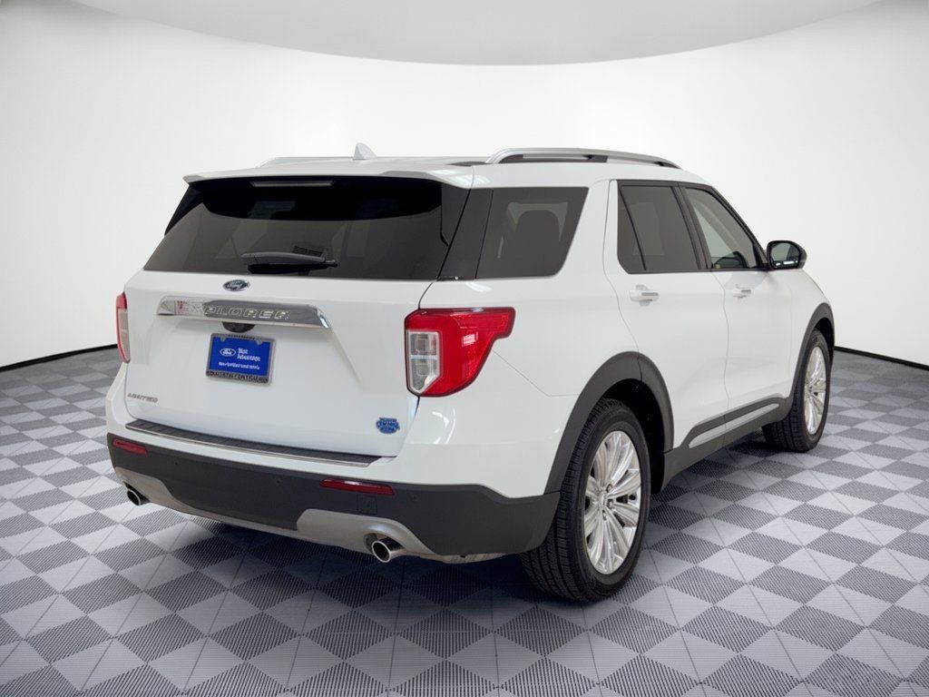 Used 2022 Ford Explorer Limited w/ Equipment Group 301A RWD image 9