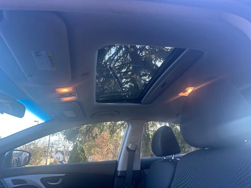 Used 2016 Hyundai Elantra Value Edition image 14