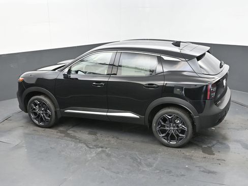 New 2025 Nissan Kicks SR image 34