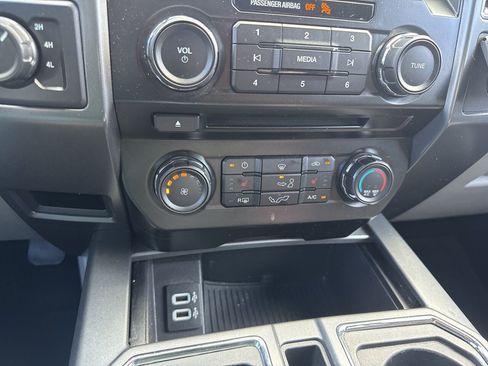 Used 2018 Ford F150 XLT w/ Equipment Group 302A Luxury image 14