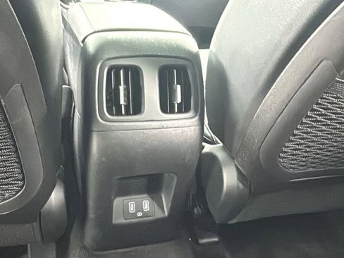 Used 2022 Hyundai Tucson Limited image 37