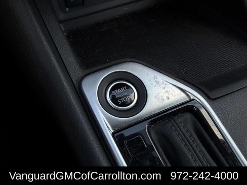 Used 2024 Nissan Sentra SV FWD image 22