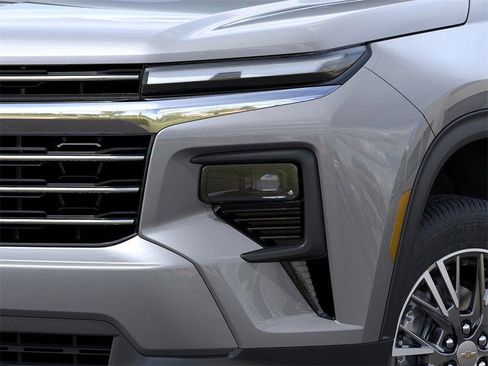 New 2026 Chevrolet Traverse LT image 11