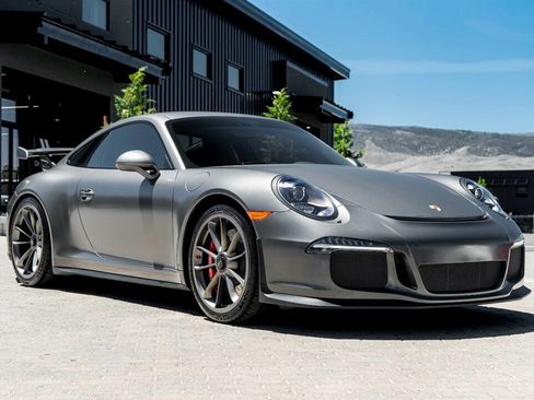 Used 2014 Porsche 911 GT3 RWD image 1