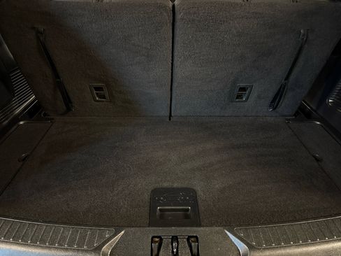 Used 2020 Ford Explorer XLT w/ Class III Trailer Tow Package image 19