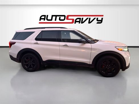 Used 2023 Ford Explorer ST w/ Equipment Group 401A image 8