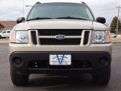 Used 2004 Ford Explorer Sport Trac XLT image 13