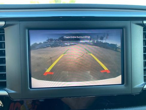 Used 2023 Chrysler Voyager LX FWD image 24