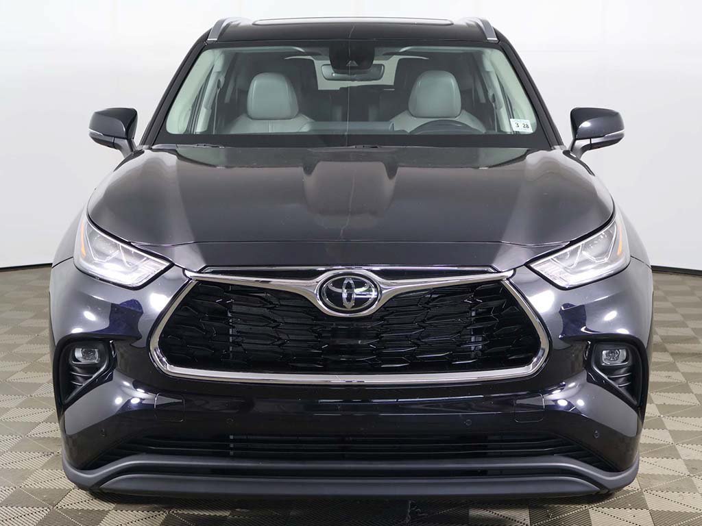 Used 2023 Toyota Highlander Limited AWD/4WD image 12