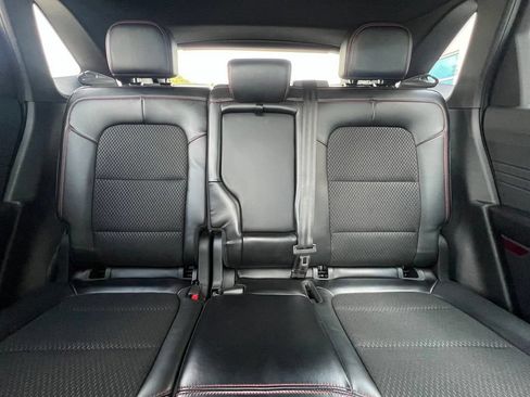 Used 2025 Ford Escape ST-Line FWD image 9