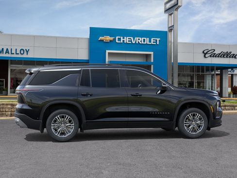 New 2026 Chevrolet Traverse LT w/ LPO, Floor Liner Package AWD/4WD image 30