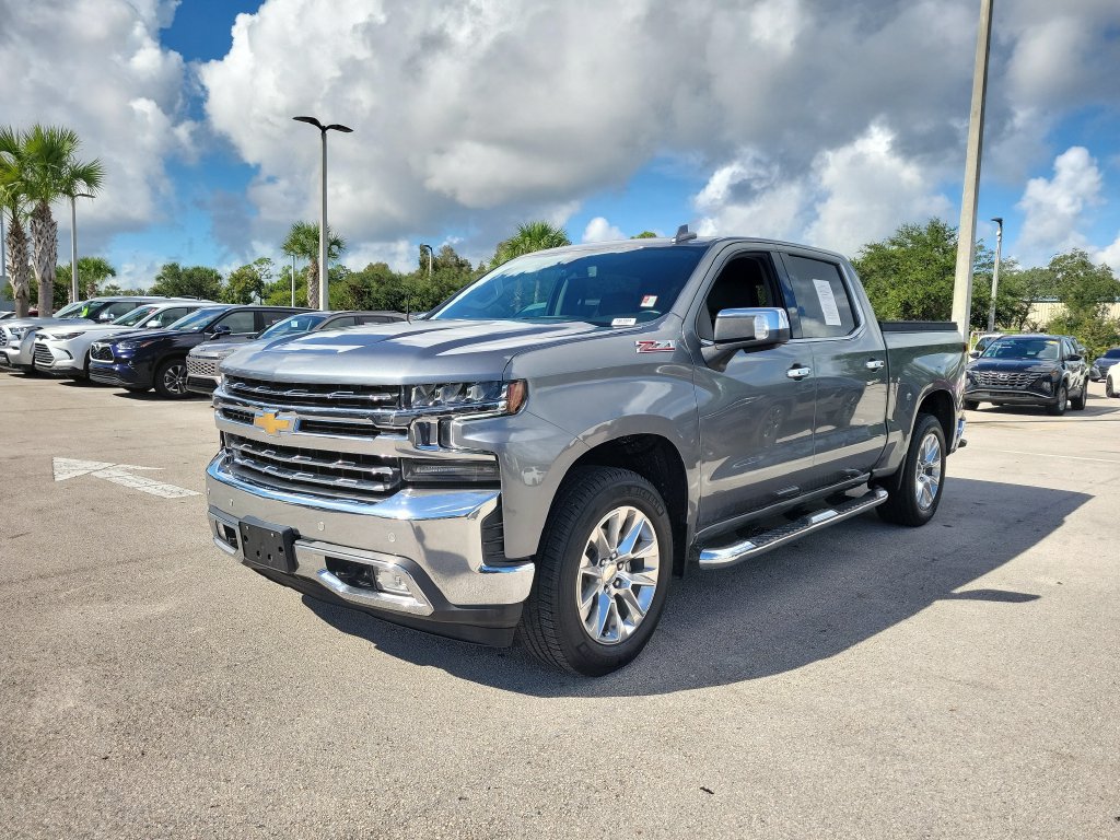 Used 2021 Chevrolet Silverado 1500 LTZ AWD/4WD image 31