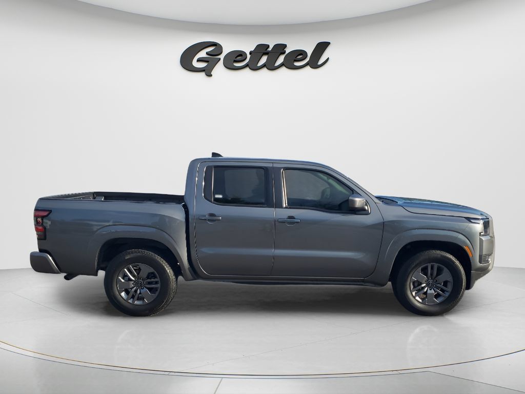 Certified 2025 Nissan Frontier SV RWD image 4