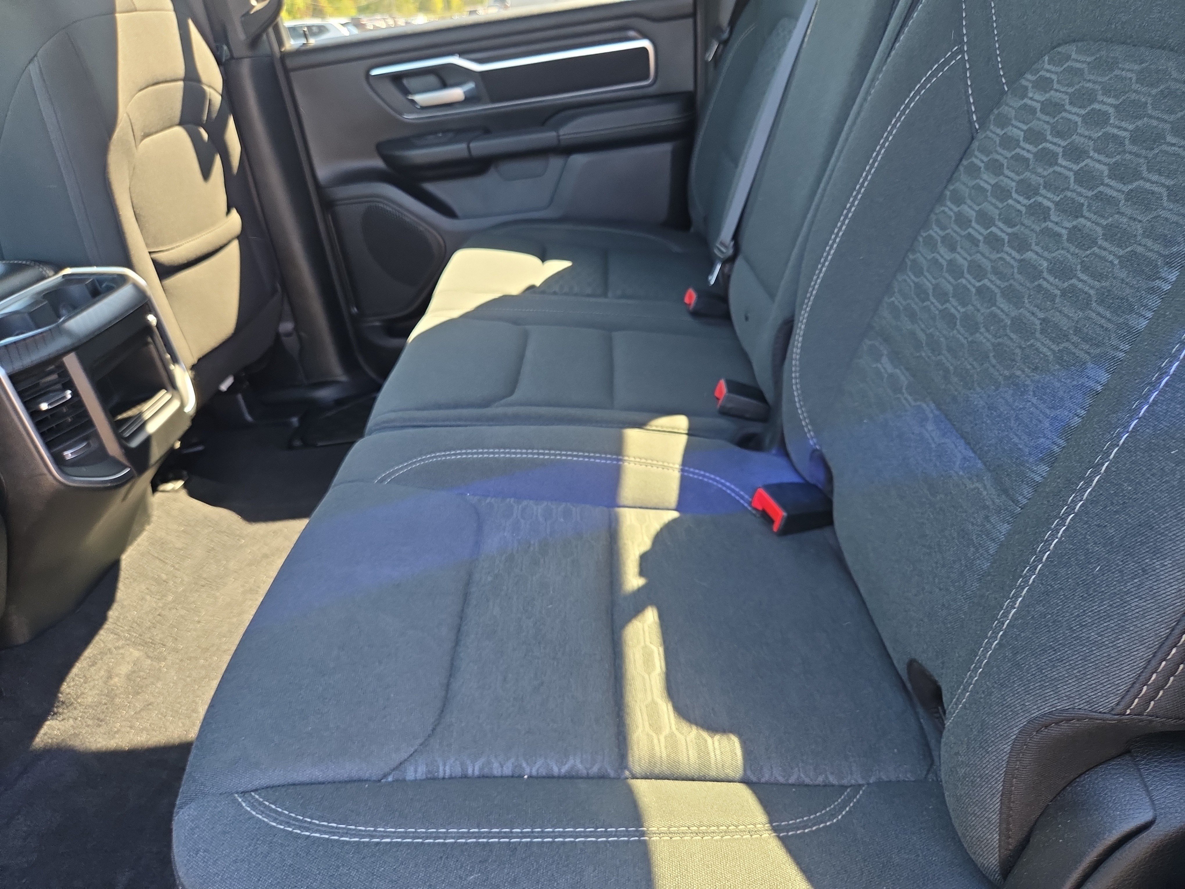 Used 2025 RAM 1500 Big Horn AWD/4WD image 7