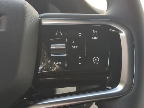New 2026 Land Rover Discovery Sport Landmark AWD/4WD image 27