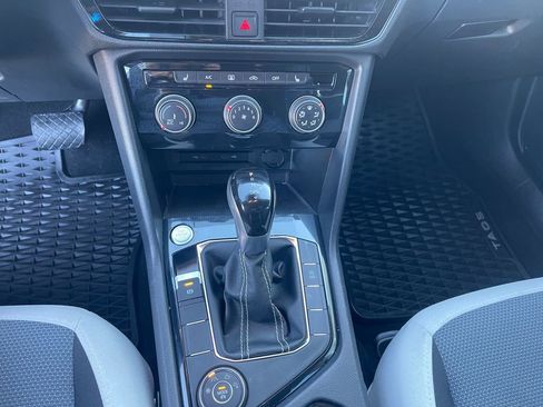 Used 2025 Volkswagen Taos S image 21