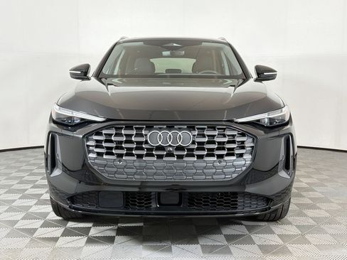 Used 2025 Audi Q5 Premium Plus w/ Premium Plus image 6