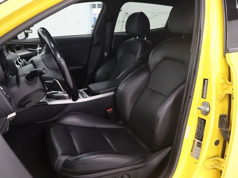 Used 2018 Kia Stinger GT image 12