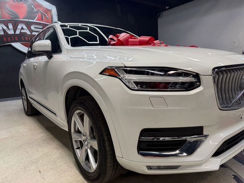 Used 2024 Volvo XC90 B5 Core AWD/4WD image 5