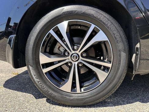 Used 2023 Nissan Sentra SV w/ All-Weather Package FWD image 6