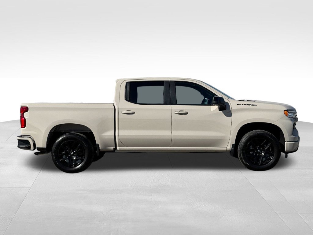 New 2026 Chevrolet Silverado 1500 RST w/ LPO, Dark Essentials Package RWD image 6