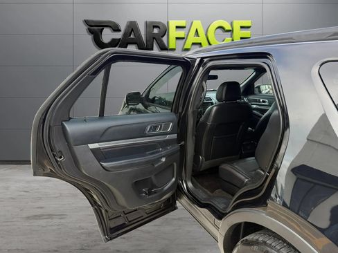 Used 2016 Ford Explorer Sport AWD/4WD image 18