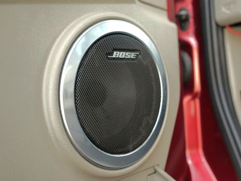 Used 2004 HUMMER H2 w/ Preferred Equipment Group AWD/4WD image 13