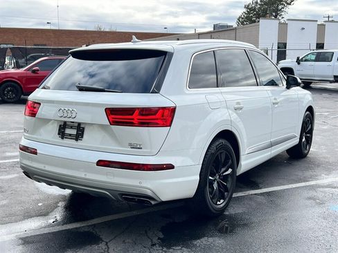 Used 2017 Audi Q7 3.0T Premium Plus w/ Premium Plus Package image 7