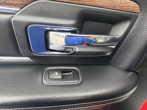 Used 2014 RAM 2500 Laramie image 46