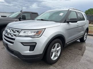 Used 2018 Ford Explorer XLT video 1