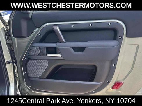 Used 2022 Land Rover Defender 90 X-Dynamic S AWD/4WD image 8