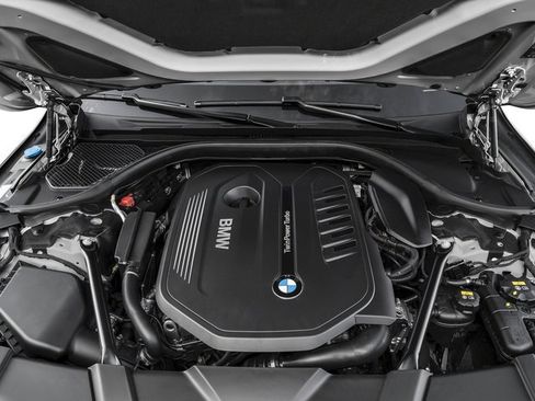 Used 2016 BMW 740i RWD image 12