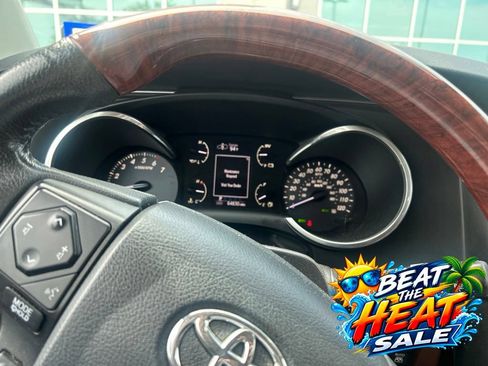 Used 2019 Toyota Sequoia Platinum AWD/4WD image 5